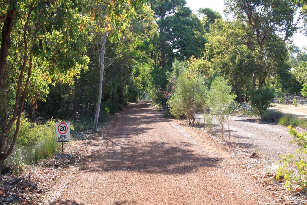 Chalets On Stoneville Redcliffe Εξωτερικό φωτογραφία