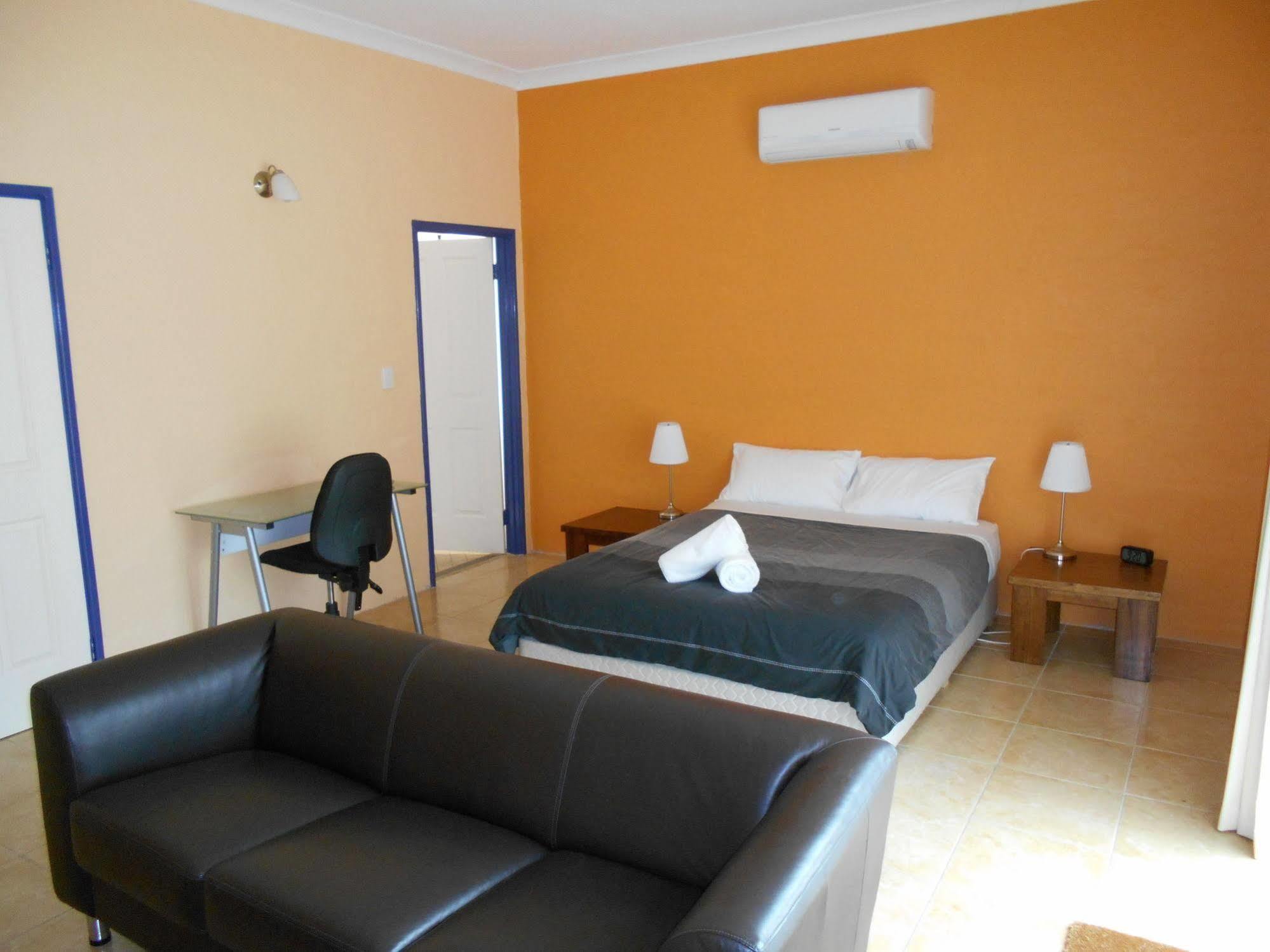 Chalets On Stoneville Redcliffe Εξωτερικό φωτογραφία