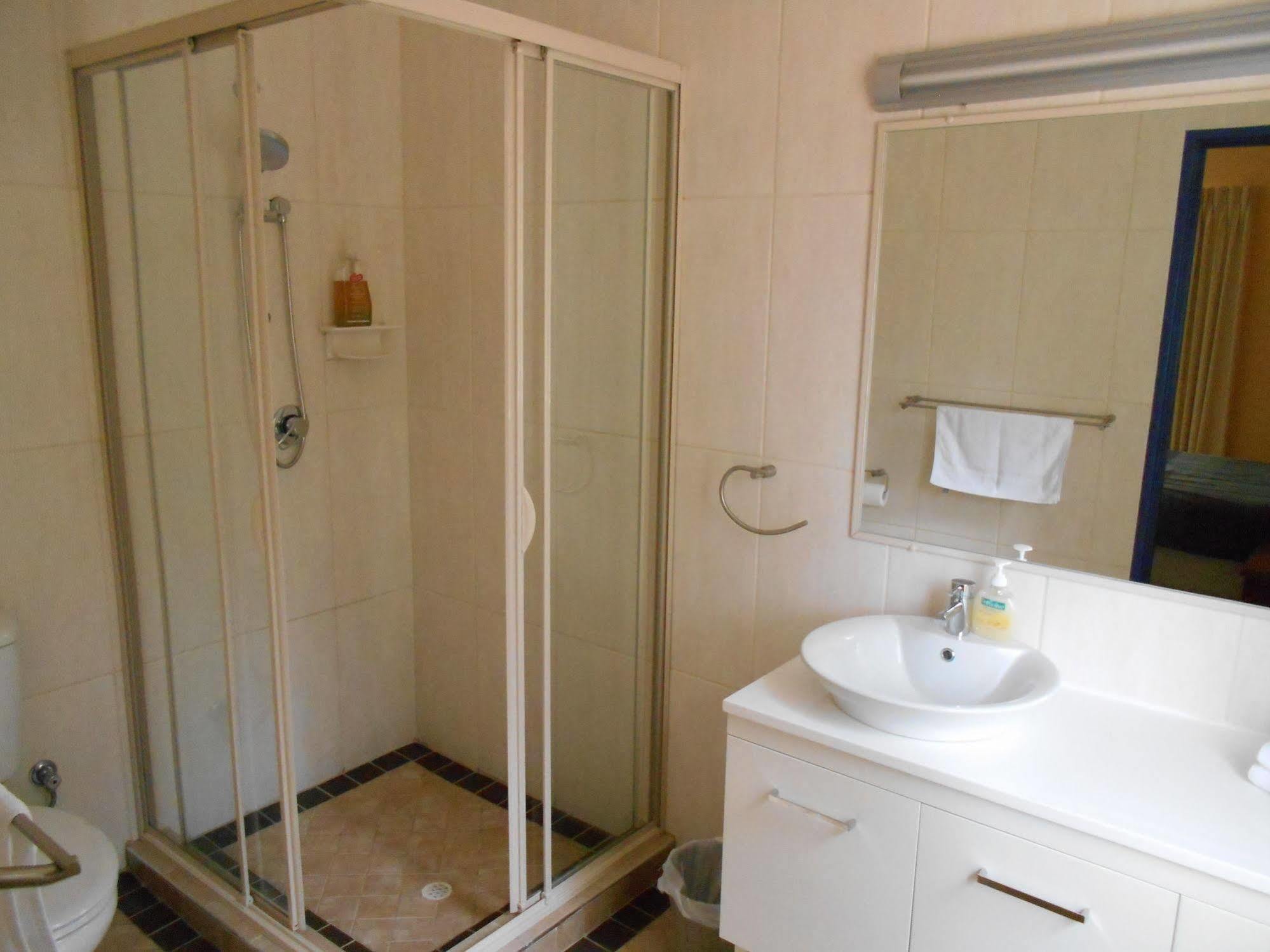 Chalets On Stoneville Redcliffe Εξωτερικό φωτογραφία